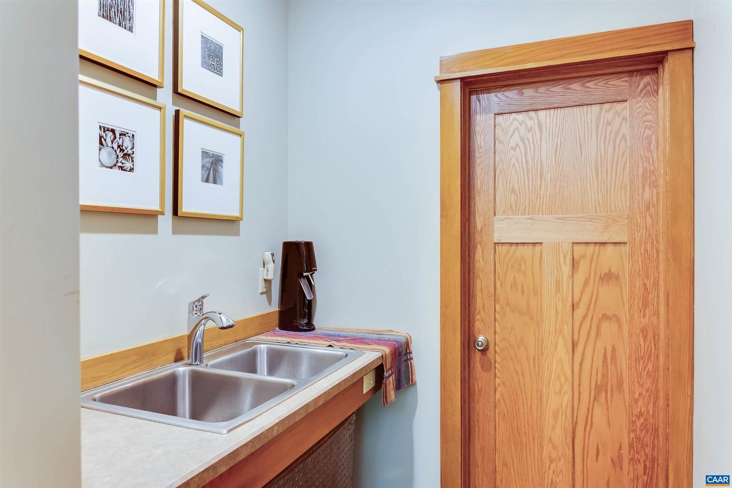 170 &amp; 174 SARVISBERRY LN SW, FLOYD, Virginia 24091, 6 Bedrooms Bedrooms, ,6 BathroomsBathrooms,Residential,For Sale,170 &amp; 174 SARVISBERRY LN SW,669138 MLS # 669138