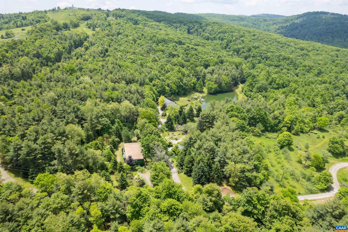 170 &amp; 174 SARVISBERRY LN SW, FLOYD, Virginia 24091, 6 Bedrooms Bedrooms, ,6 BathroomsBathrooms,Residential,For Sale,170 &amp; 174 SARVISBERRY LN SW,669138 MLS # 669138