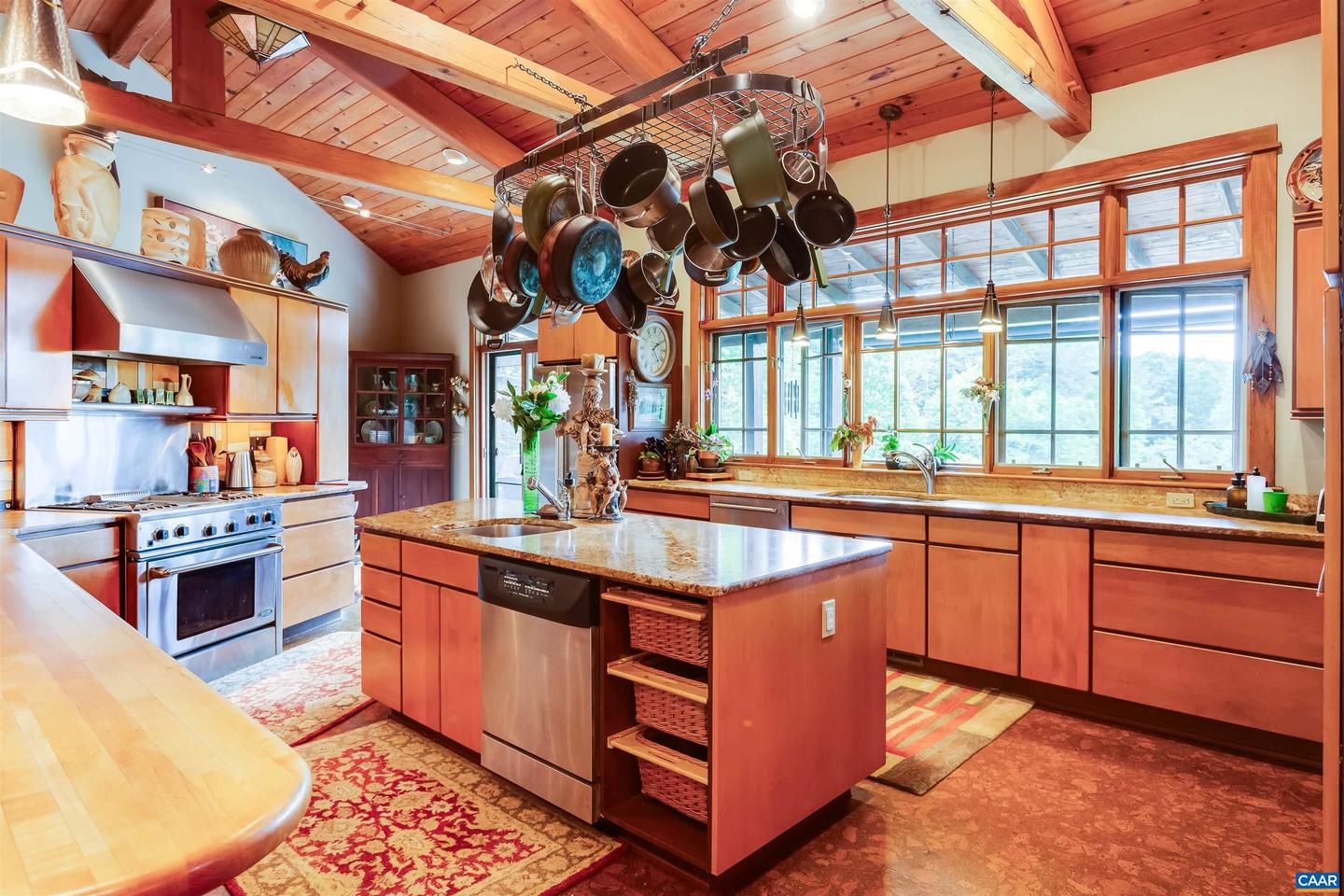 170 &amp; 174 SARVISBERRY LN SW, FLOYD, Virginia 24091, 6 Bedrooms Bedrooms, ,6 BathroomsBathrooms,Residential,For Sale,170 &amp; 174 SARVISBERRY LN SW,669138 MLS # 669138