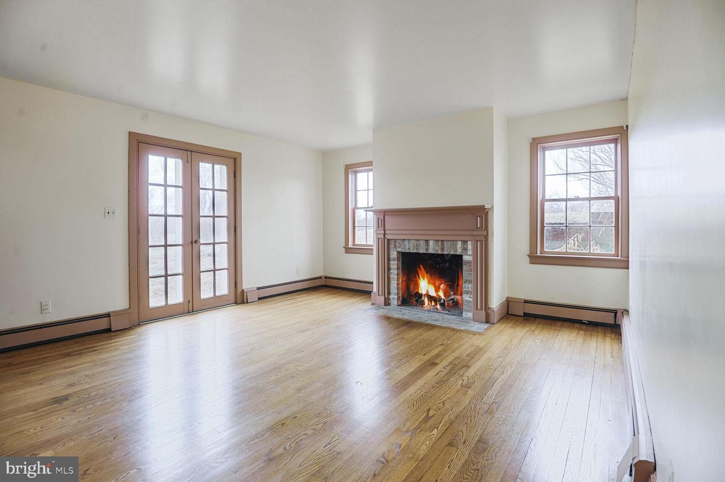 1600 BRIGGS RD, BERRYVILLE, Virginia 22611, 5 Bedrooms Bedrooms, 13 Rooms Rooms,3 BathroomsBathrooms,Residential,For Sale,1600 BRIGGS RD,VACL2003496 MLS # VACL2003496 1600 BRIGGS RD, BERRYVILLE, Virginia 22611, 5 Bedrooms Bedrooms, 13 Rooms Rooms,3 BathroomsBathrooms,Residential,For Sale,1600 BRIGGS RD,VACL2003496 MLS # VACL2003496