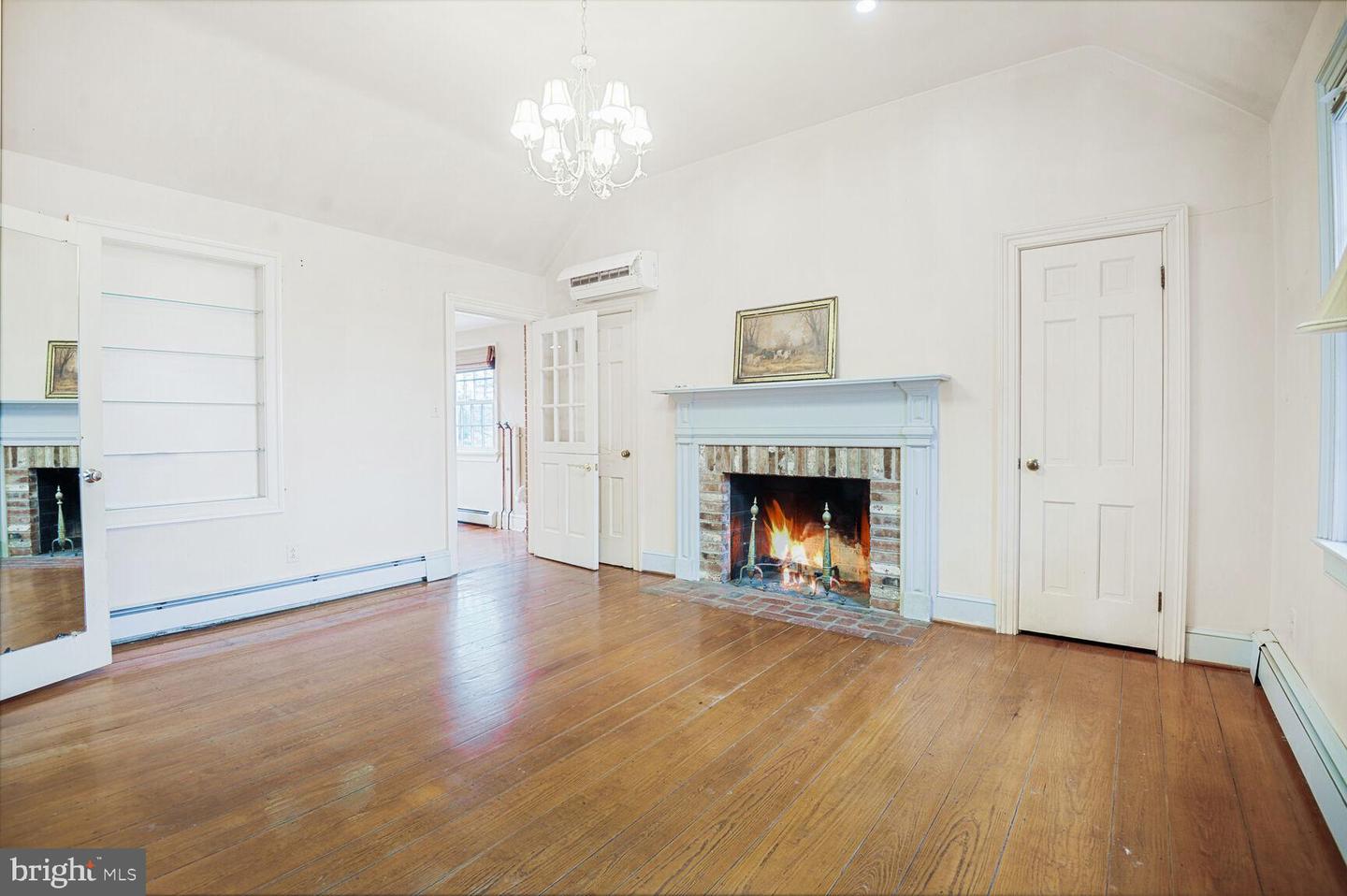 1600 BRIGGS RD, BERRYVILLE, Virginia 22611, 5 Bedrooms Bedrooms, 13 Rooms Rooms,3 BathroomsBathrooms,Residential,For Sale,1600 BRIGGS RD,VACL2003496 MLS # VACL2003496 1600 BRIGGS RD, BERRYVILLE, Virginia 22611, 5 Bedrooms Bedrooms, 13 Rooms Rooms,3 BathroomsBathrooms,Residential,For Sale,1600 BRIGGS RD,VACL2003496 MLS # VACL2003496