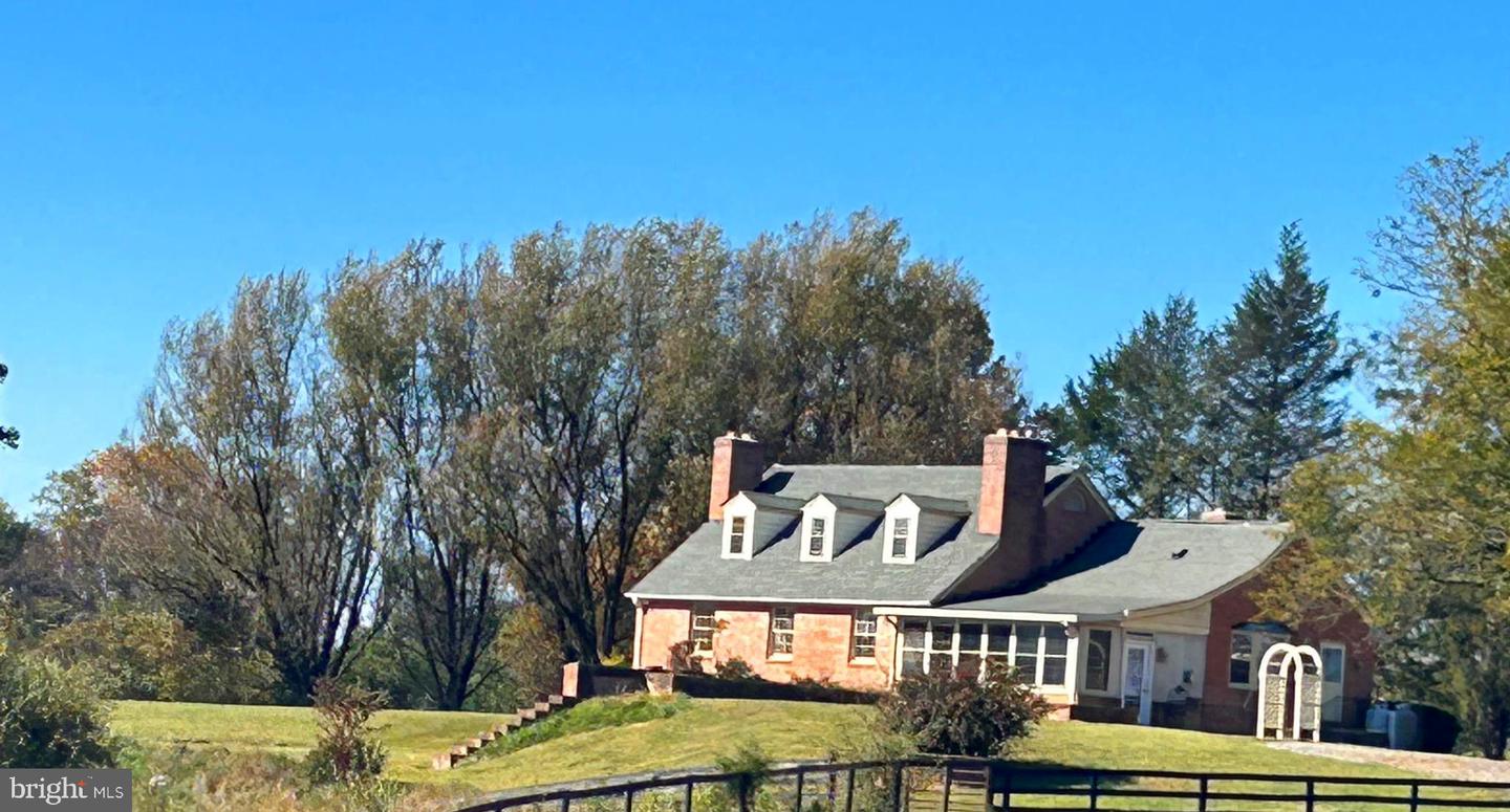 1600 BRIGGS RD, BERRYVILLE, Virginia 22611, 5 Bedrooms Bedrooms, 13 Rooms Rooms,3 BathroomsBathrooms,Residential,For Sale,1600 BRIGGS RD,VACL2003496 MLS # VACL2003496 1600 BRIGGS RD, BERRYVILLE, Virginia 22611, 5 Bedrooms Bedrooms, 13 Rooms Rooms,3 BathroomsBathrooms,Residential,For Sale,1600 BRIGGS RD,VACL2003496 MLS # VACL2003496