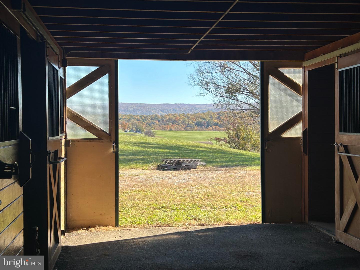 1600 BRIGGS RD, BERRYVILLE, Virginia 22611, 5 Bedrooms Bedrooms, 13 Rooms Rooms,3 BathroomsBathrooms,Residential,For Sale,1600 BRIGGS RD,VACL2003496 MLS # VACL2003496 1600 BRIGGS RD, BERRYVILLE, Virginia 22611, 5 Bedrooms Bedrooms, 13 Rooms Rooms,3 BathroomsBathrooms,Residential,For Sale,1600 BRIGGS RD,VACL2003496 MLS # VACL2003496