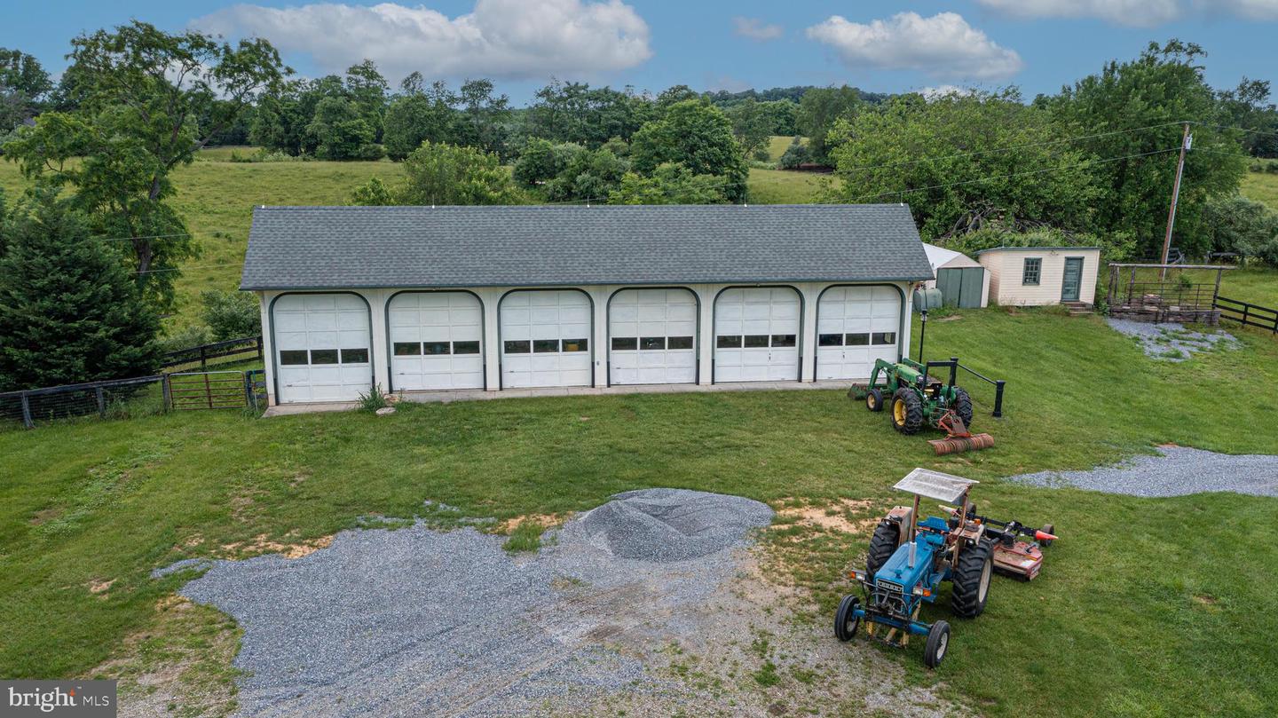 1600 BRIGGS RD, BERRYVILLE, Virginia 22611, 5 Bedrooms Bedrooms, 13 Rooms Rooms,3 BathroomsBathrooms,Residential,For Sale,1600 BRIGGS RD,VACL2003496 MLS # VACL2003496 1600 BRIGGS RD, BERRYVILLE, Virginia 22611, 5 Bedrooms Bedrooms, 13 Rooms Rooms,3 BathroomsBathrooms,Residential,For Sale,1600 BRIGGS RD,VACL2003496 MLS # VACL2003496