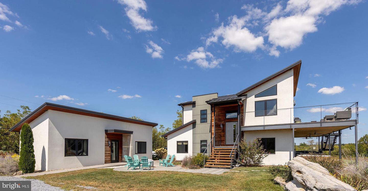 1744 LORD FAIRFAX HWY, BERRYVILLE, Virginia 22611, 4 Bedrooms Bedrooms, ,3 BathroomsBathrooms,Residential,For Sale,1744 LORD FAIRFAX HWY,VACL2006002 MLS # VACL2006002