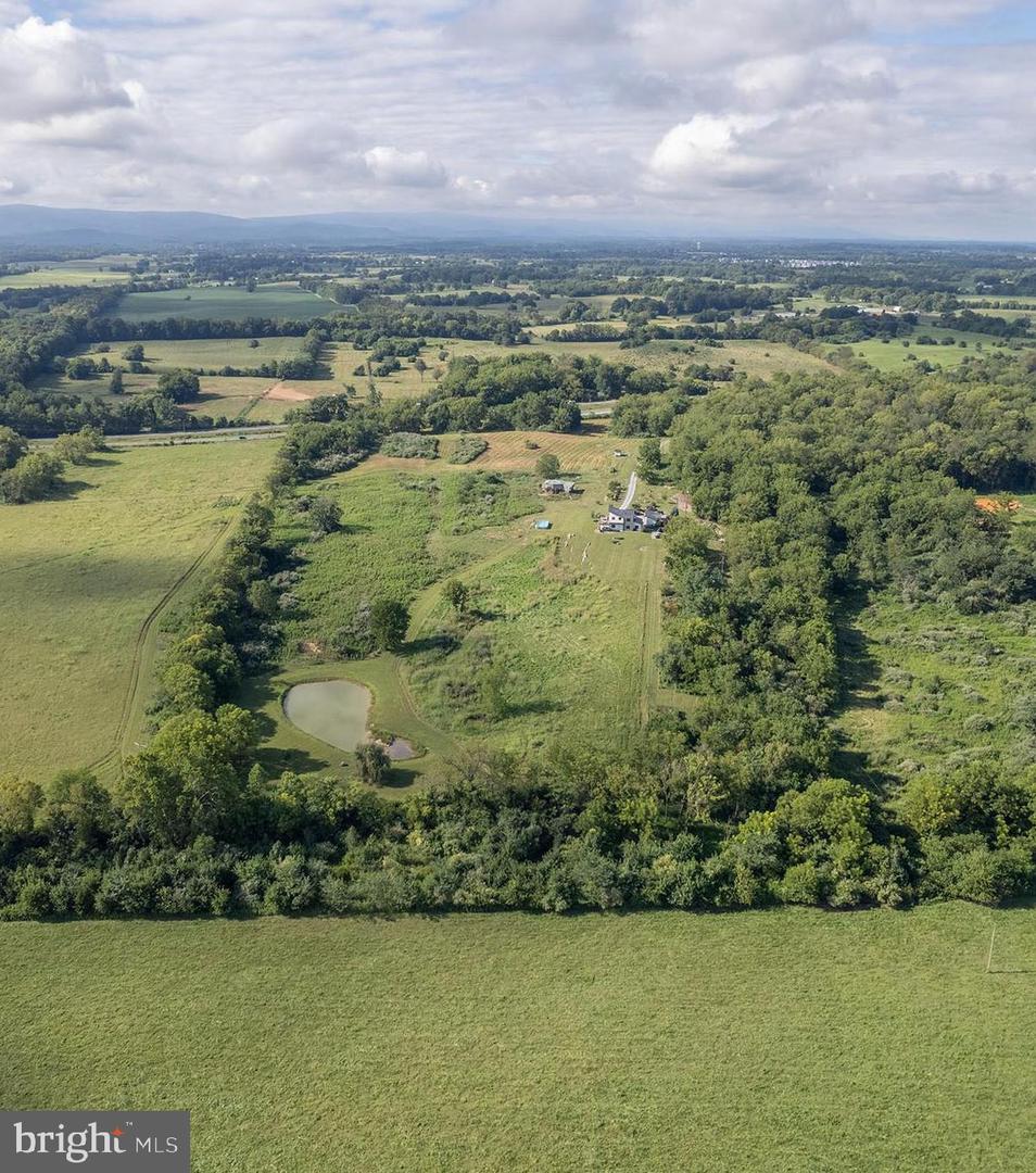 1744 LORD FAIRFAX HWY, BERRYVILLE, Virginia 22611, 4 Bedrooms Bedrooms, ,3 BathroomsBathrooms,Residential,For Sale,1744 LORD FAIRFAX HWY,VACL2006002 MLS # VACL2006002