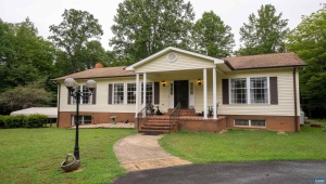 842 POINDEXTER RD LOUISA Virginia 23093