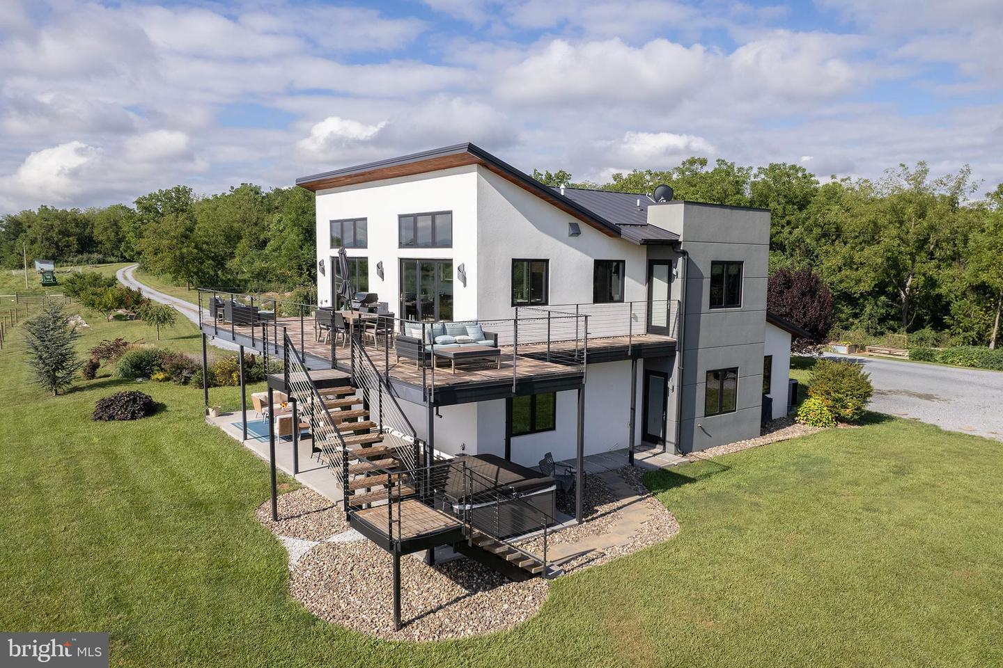 1744 LORD FAIRFAX HWY, BERRYVILLE, Virginia 22611, 4 Bedrooms Bedrooms, ,2 BathroomsBathrooms,Farm,For Sale,1744 LORD FAIRFAX HWY,VACL2006010 MLS # VACL2006010