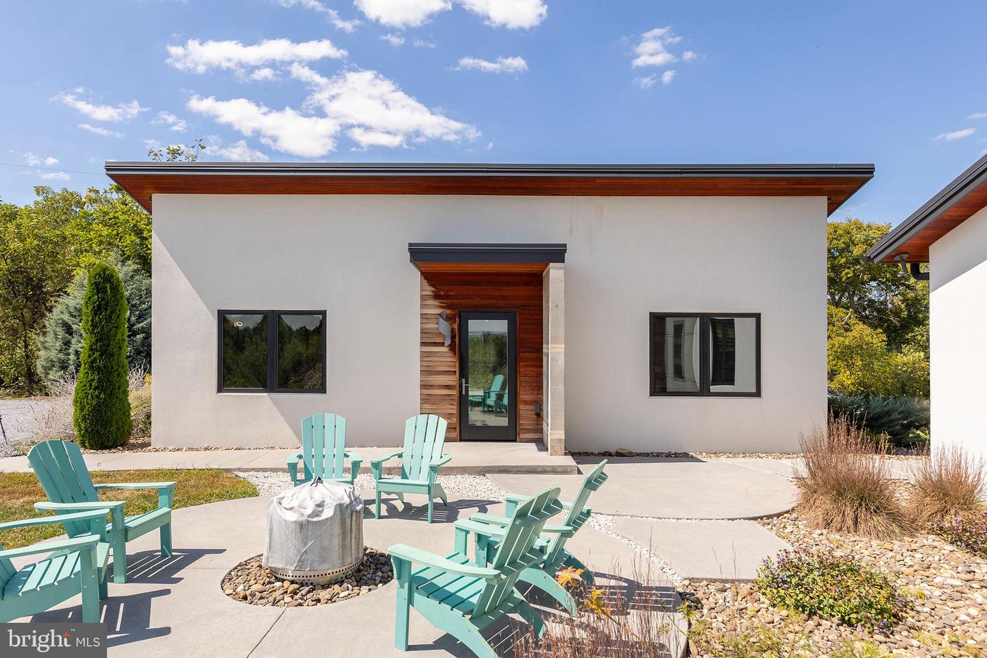 1744 LORD FAIRFAX HWY, BERRYVILLE, Virginia 22611, 4 Bedrooms Bedrooms, ,2 BathroomsBathrooms,Farm,For Sale,1744 LORD FAIRFAX HWY,VACL2006010 MLS # VACL2006010