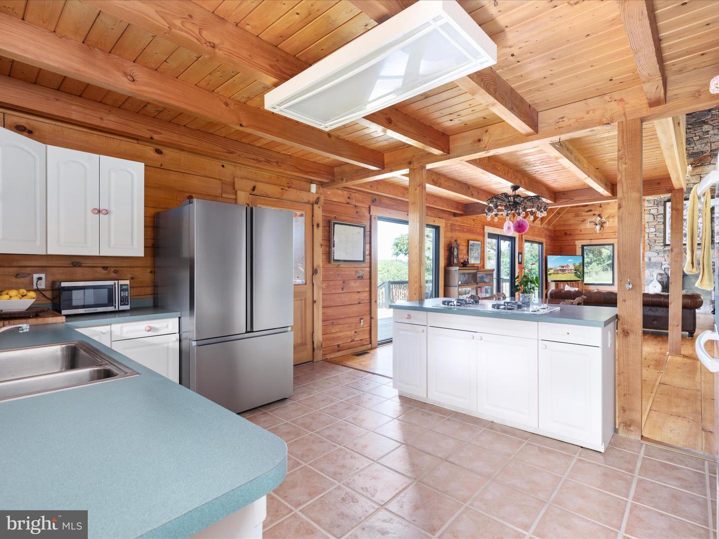 16 RIVER BOAT DR, FRONT ROYAL, Virginia 22630, 4 Bedrooms Bedrooms, ,2 BathroomsBathrooms,Residential,For Sale,16 RIVER BOAT DR,VAWR2012344 MLS # VAWR2012344