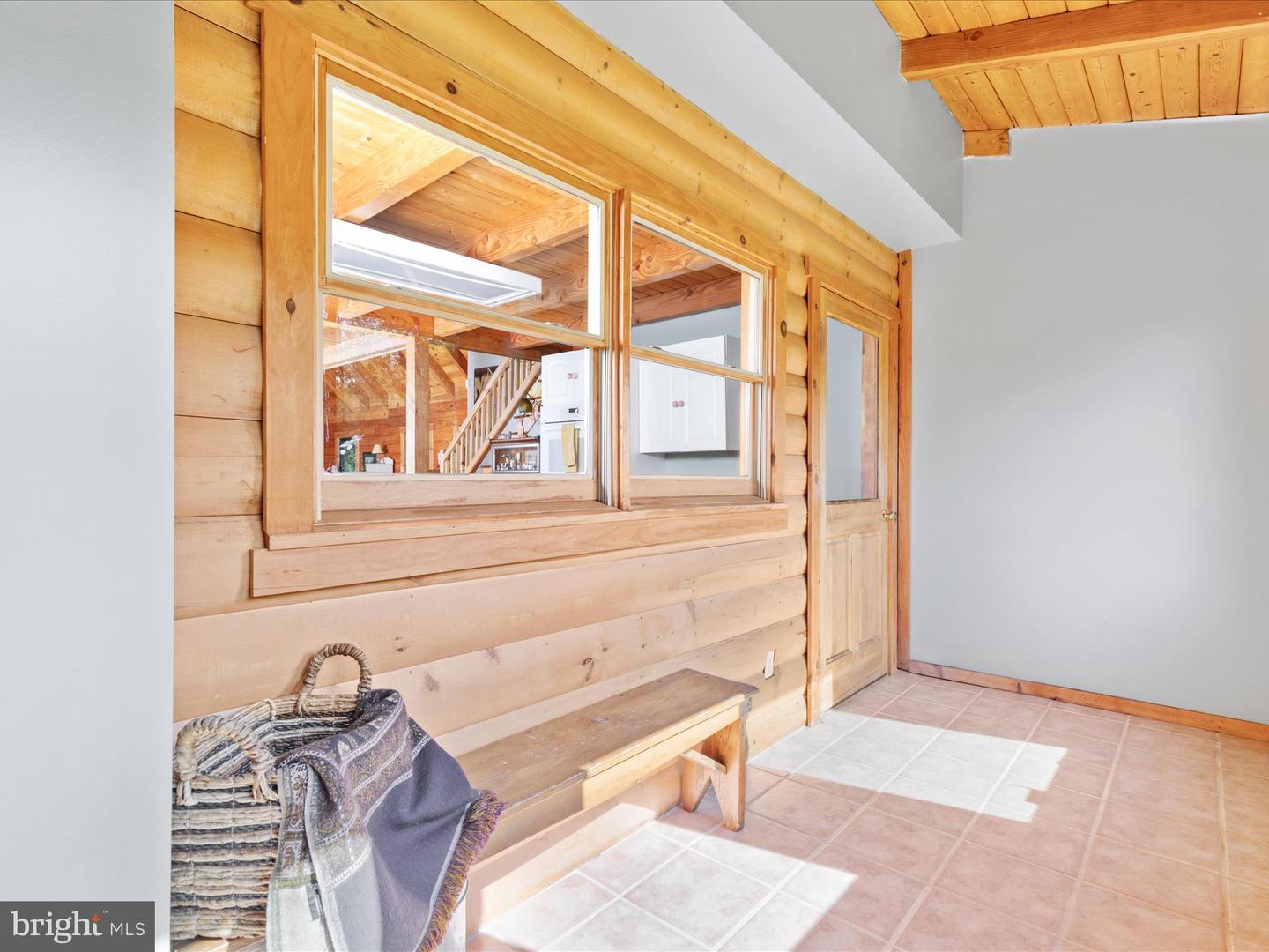 16 RIVER BOAT DR, FRONT ROYAL, Virginia 22630, 4 Bedrooms Bedrooms, ,2 BathroomsBathrooms,Residential,For Sale,16 RIVER BOAT DR,VAWR2012344 MLS # VAWR2012344