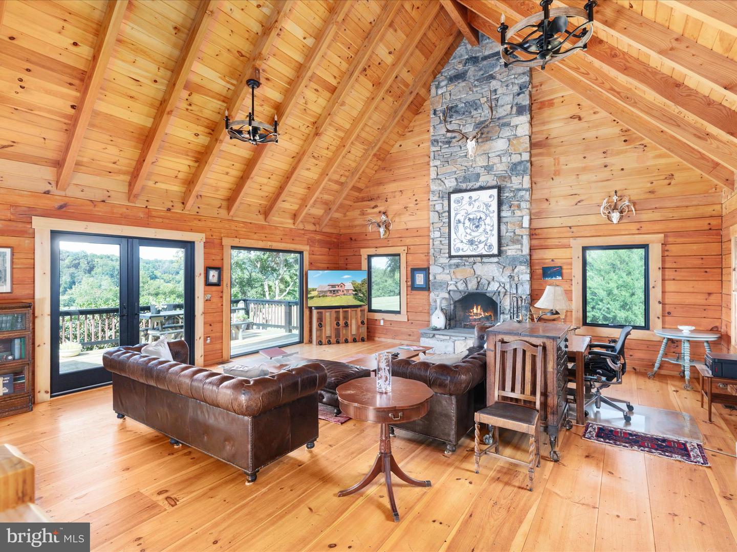 16 RIVER BOAT DR, FRONT ROYAL, Virginia 22630, 4 Bedrooms Bedrooms, ,2 BathroomsBathrooms,Residential,For Sale,16 RIVER BOAT DR,VAWR2012344 MLS # VAWR2012344