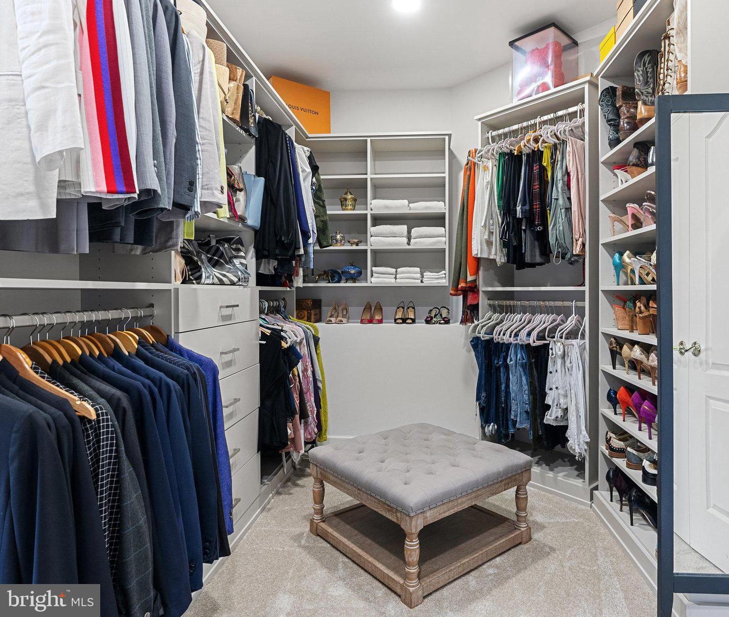 22077 OATLANDS RD, ALDIE, Virginia 20105, 5 Bedrooms Bedrooms, ,5 BathroomsBathrooms,Residential,For Sale,22077 OATLANDS RD,VALO2101470 MLS # VALO2101470 22077 OATLANDS RD, ALDIE, Virginia 20105, 5 Bedrooms Bedrooms, ,5 BathroomsBathrooms,Residential,For Sale,22077 OATLANDS RD,VALO2101470 MLS # VALO2101470