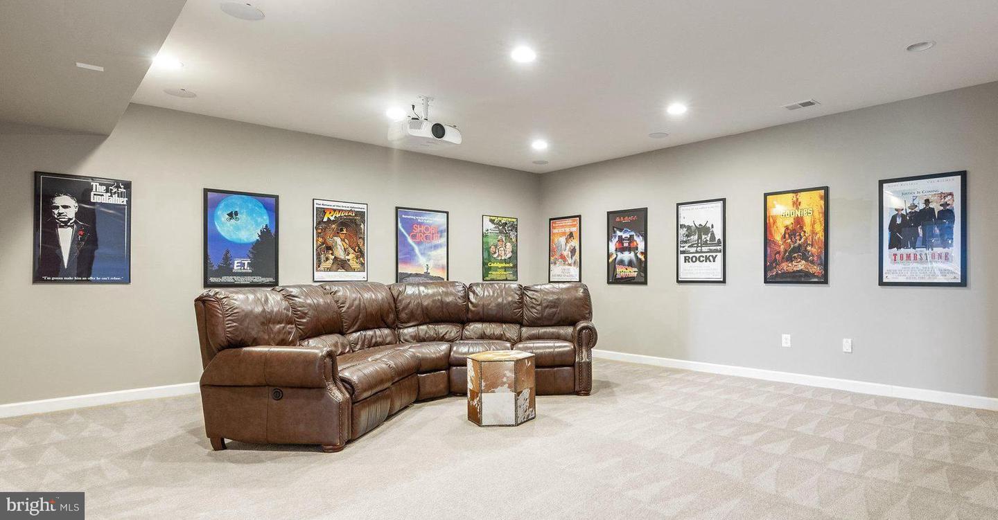 22077 OATLANDS RD, ALDIE, Virginia 20105, 5 Bedrooms Bedrooms, ,5 BathroomsBathrooms,Residential,For Sale,22077 OATLANDS RD,VALO2101470 MLS # VALO2101470 22077 OATLANDS RD, ALDIE, Virginia 20105, 5 Bedrooms Bedrooms, ,5 BathroomsBathrooms,Residential,For Sale,22077 OATLANDS RD,VALO2101470 MLS # VALO2101470