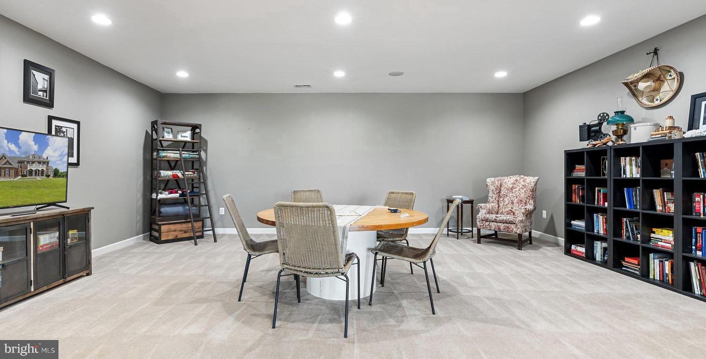 22077 OATLANDS RD, ALDIE, Virginia 20105, 5 Bedrooms Bedrooms, ,5 BathroomsBathrooms,Residential,For Sale,22077 OATLANDS RD,VALO2101470 MLS # VALO2101470 22077 OATLANDS RD, ALDIE, Virginia 20105, 5 Bedrooms Bedrooms, ,5 BathroomsBathrooms,Residential,For Sale,22077 OATLANDS RD,VALO2101470 MLS # VALO2101470