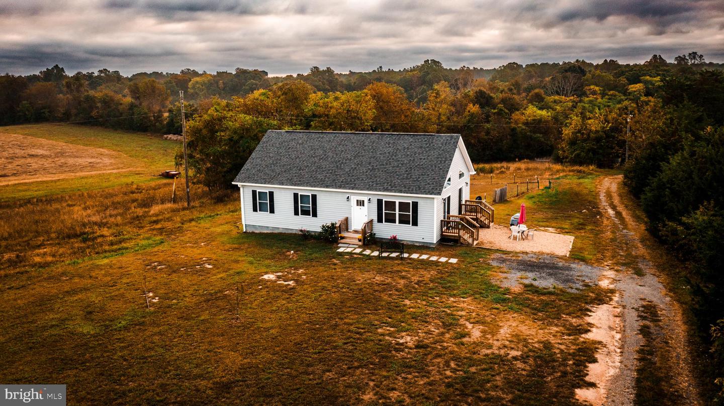 2838 BIBB STORE RD, LOUISA, Virginia 23093, 3 Bedrooms Bedrooms, ,2 BathroomsBathrooms,Farm,For Sale,2838 BIBB STORE RD,VALA2008566 MLS # VALA2008566 2838 BIBB STORE RD, LOUISA, Virginia 23093, 3 Bedrooms Bedrooms, ,2 BathroomsBathrooms,Farm,For Sale,2838 BIBB STORE RD,VALA2008566 MLS # VALA2008566