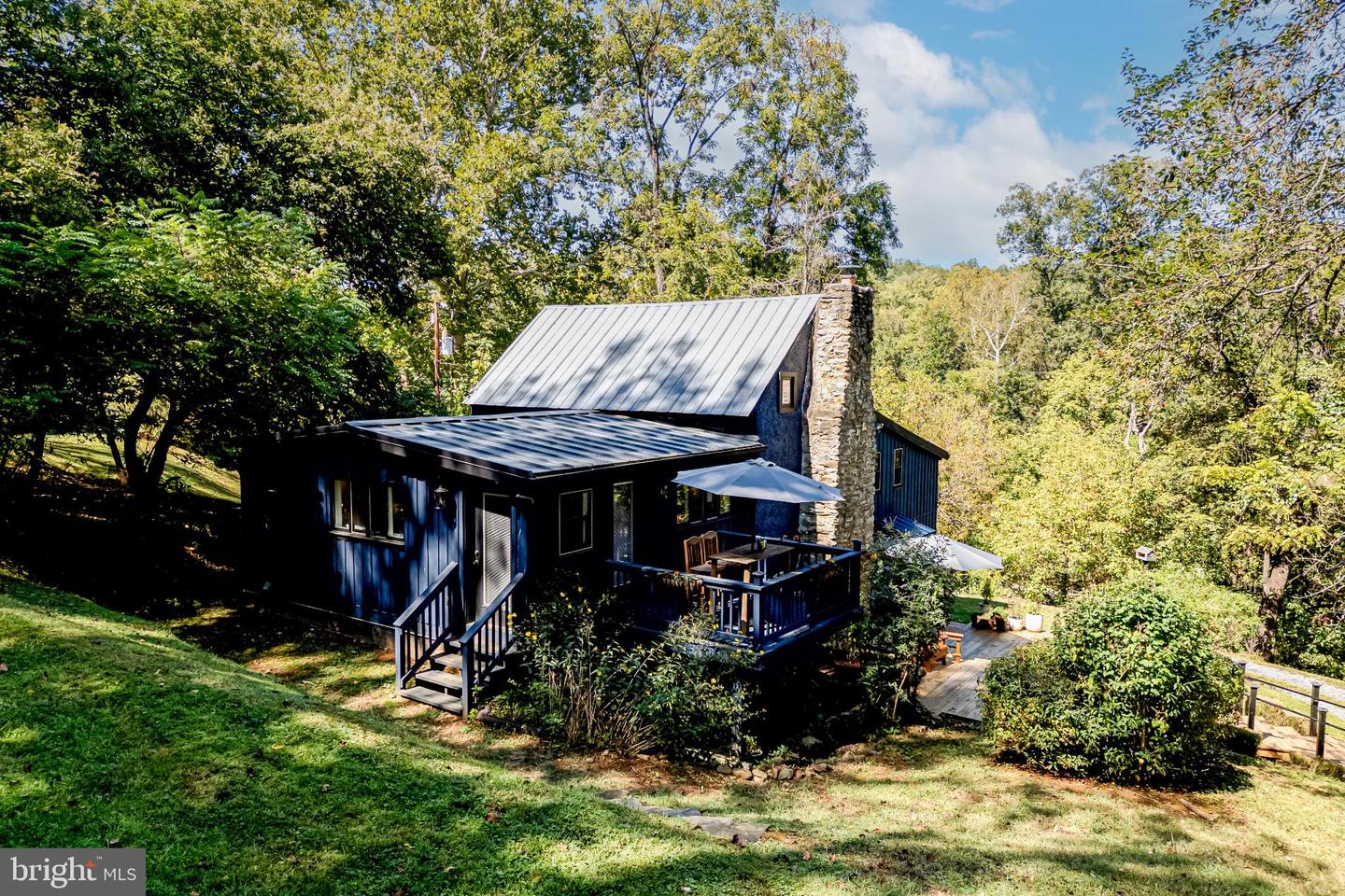 3225 SAGE RD, MARKHAM, Virginia 22643, 4 Bedrooms Bedrooms, ,3 BathroomsBathrooms,Residential,For Sale,3225 SAGE RD,VAFQ2018102 MLS # VAFQ2018102