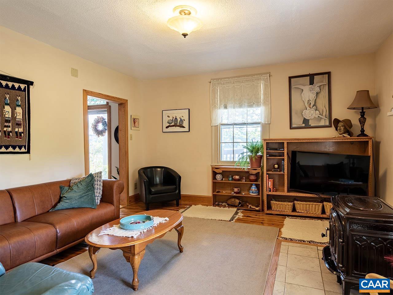 424 BALSLEY RD, STAUNTON, Virginia 24401, 3 Bedrooms Bedrooms, ,2 BathroomsBathrooms,Residential,For Sale,424 BALSLEY RD,669098 MLS # 669098