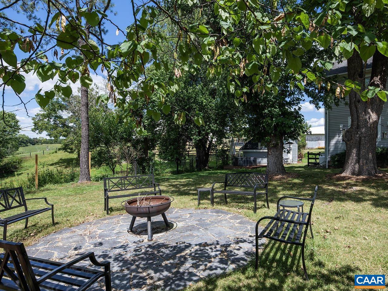 424 BALSLEY RD, STAUNTON, Virginia 24401, 3 Bedrooms Bedrooms, ,2 BathroomsBathrooms,Residential,For Sale,424 BALSLEY RD,669098 MLS # 669098