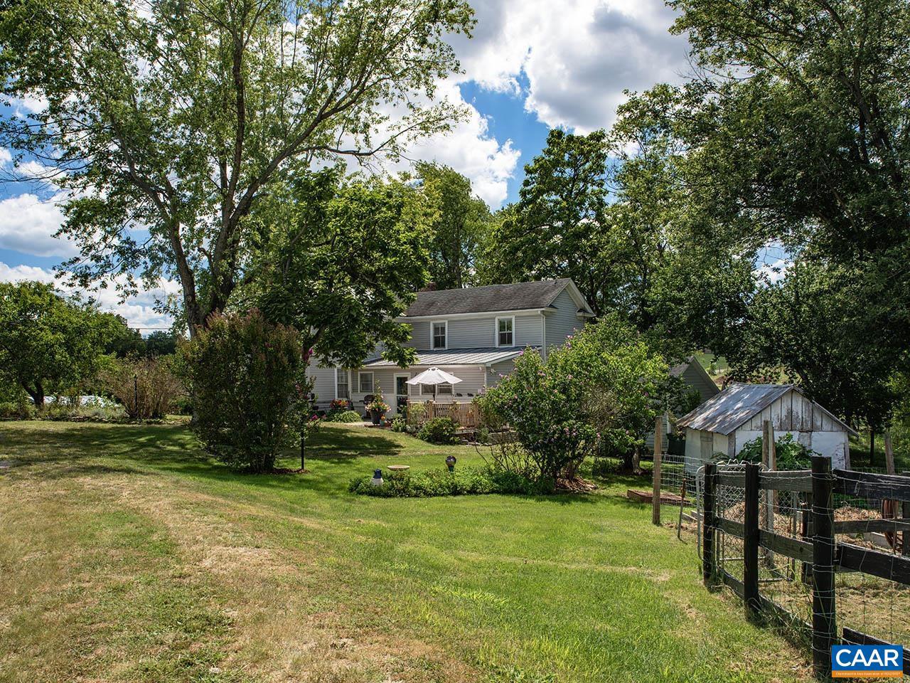 424 BALSLEY RD, STAUNTON, Virginia 24401, 3 Bedrooms Bedrooms, ,2 BathroomsBathrooms,Residential,For Sale,424 BALSLEY RD,669098 MLS # 669098