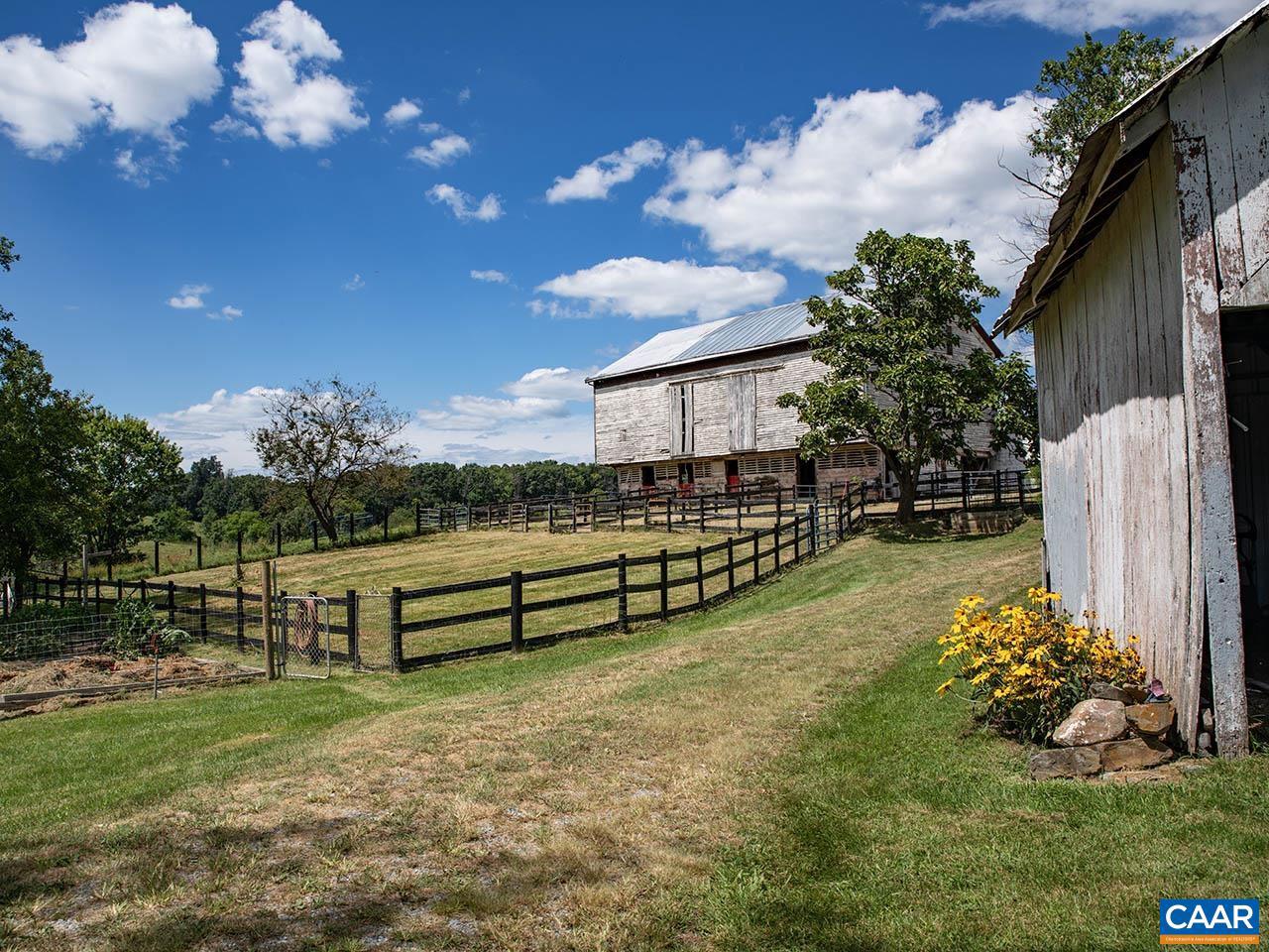 424 BALSLEY RD, STAUNTON, Virginia 24401, 3 Bedrooms Bedrooms, ,2 BathroomsBathrooms,Residential,For Sale,424 BALSLEY RD,669098 MLS # 669098