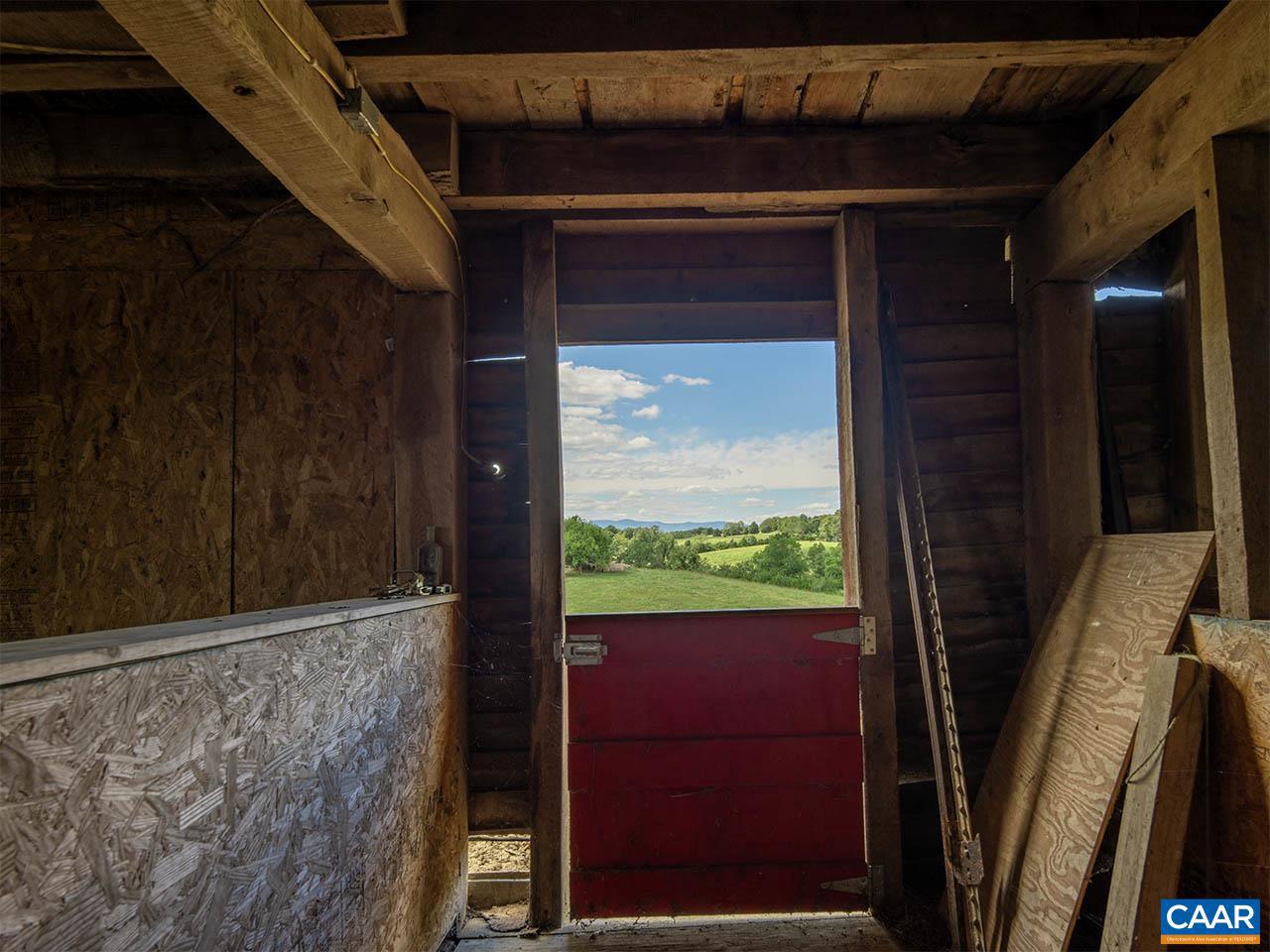 424 BALSLEY RD, STAUNTON, Virginia 24401, 3 Bedrooms Bedrooms, ,2 BathroomsBathrooms,Residential,For Sale,424 BALSLEY RD,669098 MLS # 669098