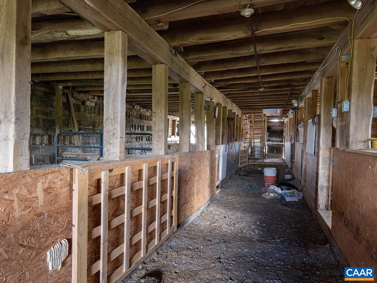 424 BALSLEY RD, STAUNTON, Virginia 24401, 3 Bedrooms Bedrooms, ,2 BathroomsBathrooms,Residential,For Sale,424 BALSLEY RD,669098 MLS # 669098