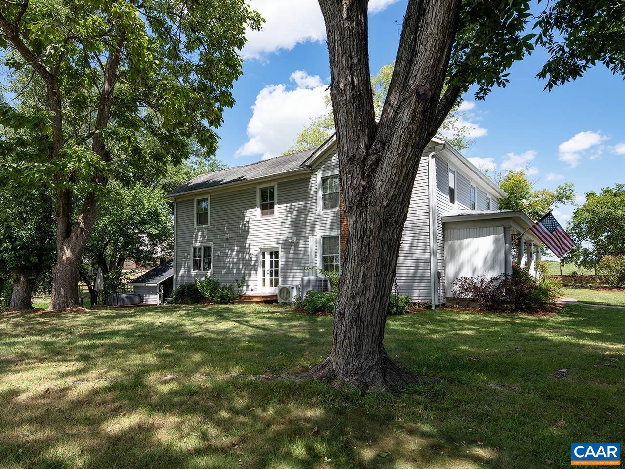 424 BALSLEY RD, STAUNTON, Virginia 24401, 3 Bedrooms Bedrooms, ,2 BathroomsBathrooms,Residential,For Sale,424 BALSLEY RD,669098 MLS # 669098