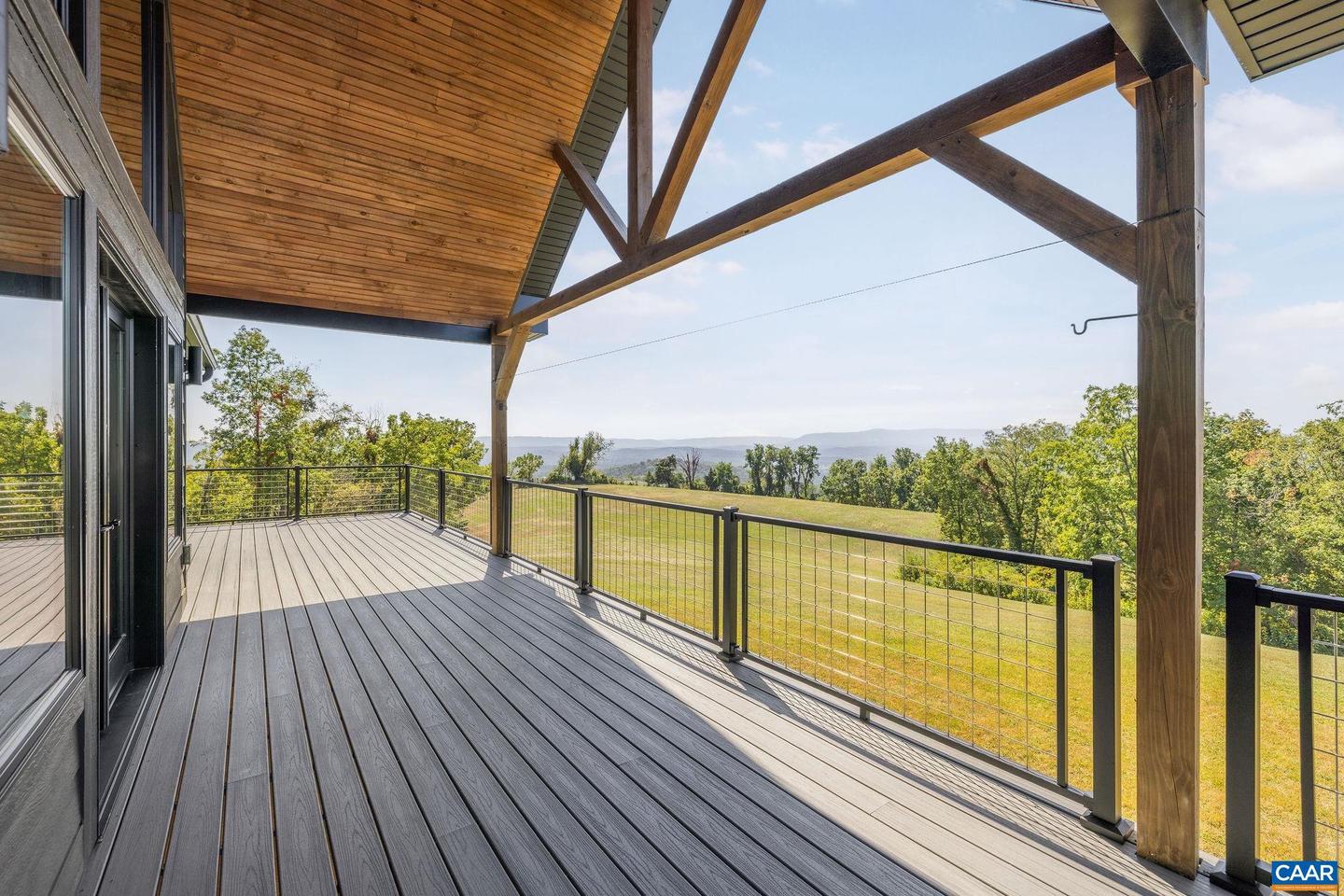 699 HENDRICKSON RD, PEMBROKE, Virginia 24136, 5 Bedrooms Bedrooms, ,3 BathroomsBathrooms,Residential,For Sale,699 HENDRICKSON RD,669395 MLS # 669395