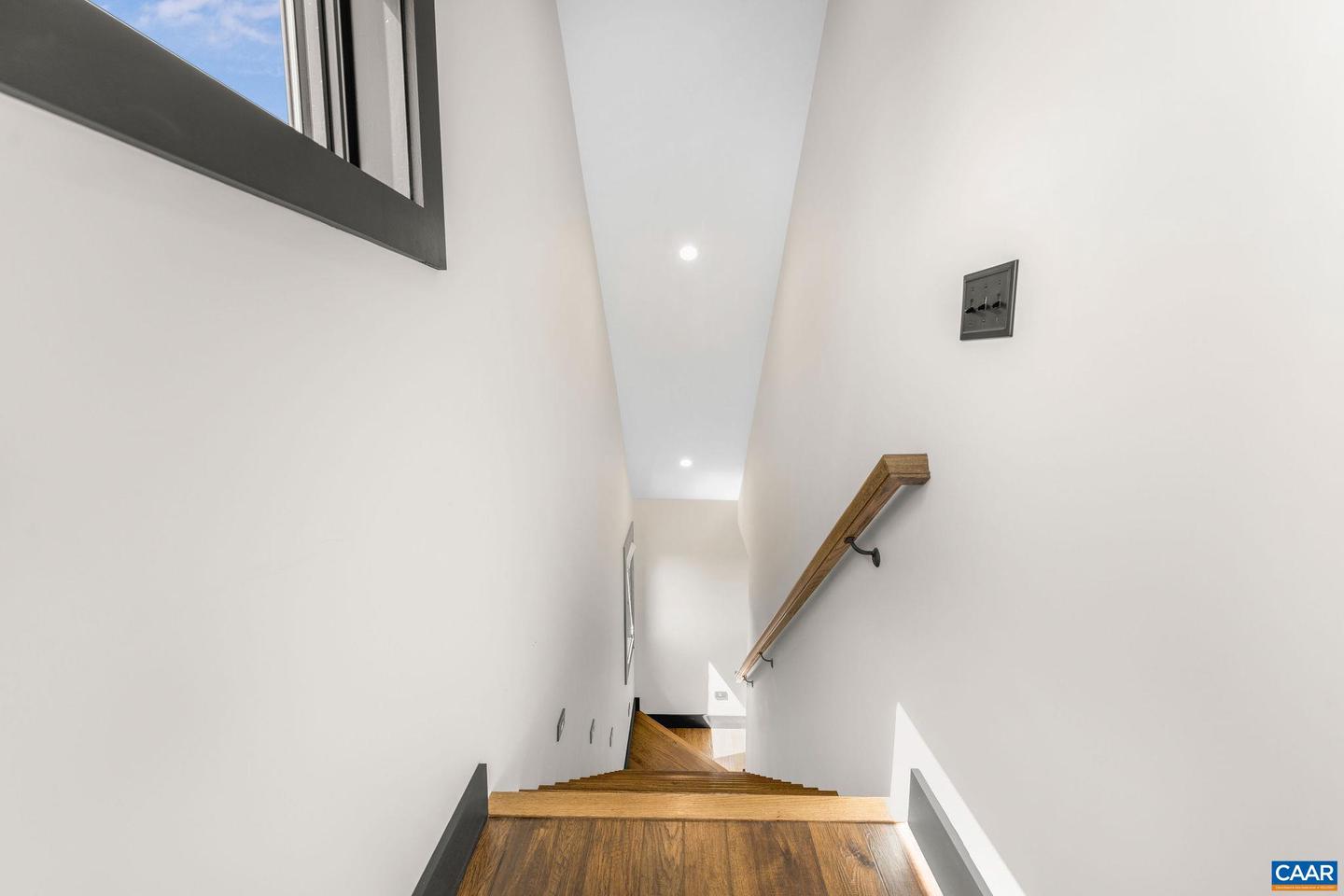 699 HENDRICKSON RD, PEMBROKE, Virginia 24136, 5 Bedrooms Bedrooms, ,3 BathroomsBathrooms,Residential,For Sale,699 HENDRICKSON RD,669395 MLS # 669395