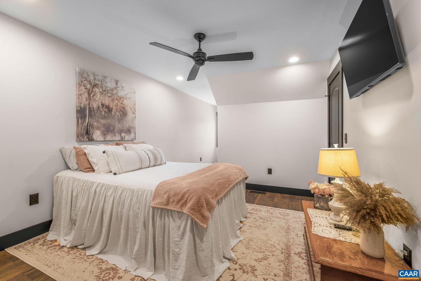 699 HENDRICKSON RD, PEMBROKE, Virginia 24136, 5 Bedrooms Bedrooms, ,3 BathroomsBathrooms,Residential,For Sale,699 HENDRICKSON RD,669395 MLS # 669395