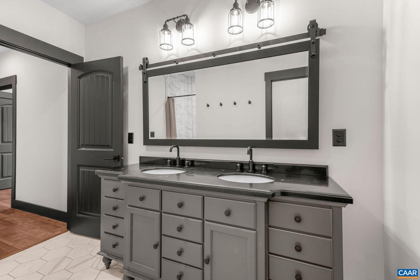 699 HENDRICKSON RD, PEMBROKE, Virginia 24136, 5 Bedrooms Bedrooms, ,3 BathroomsBathrooms,Residential,For Sale,699 HENDRICKSON RD,669395 MLS # 669395