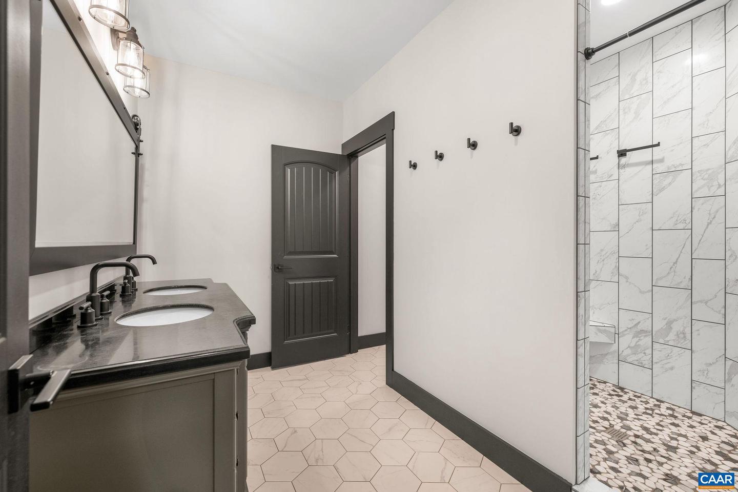 699 HENDRICKSON RD, PEMBROKE, Virginia 24136, 5 Bedrooms Bedrooms, ,3 BathroomsBathrooms,Residential,For Sale,699 HENDRICKSON RD,669395 MLS # 669395