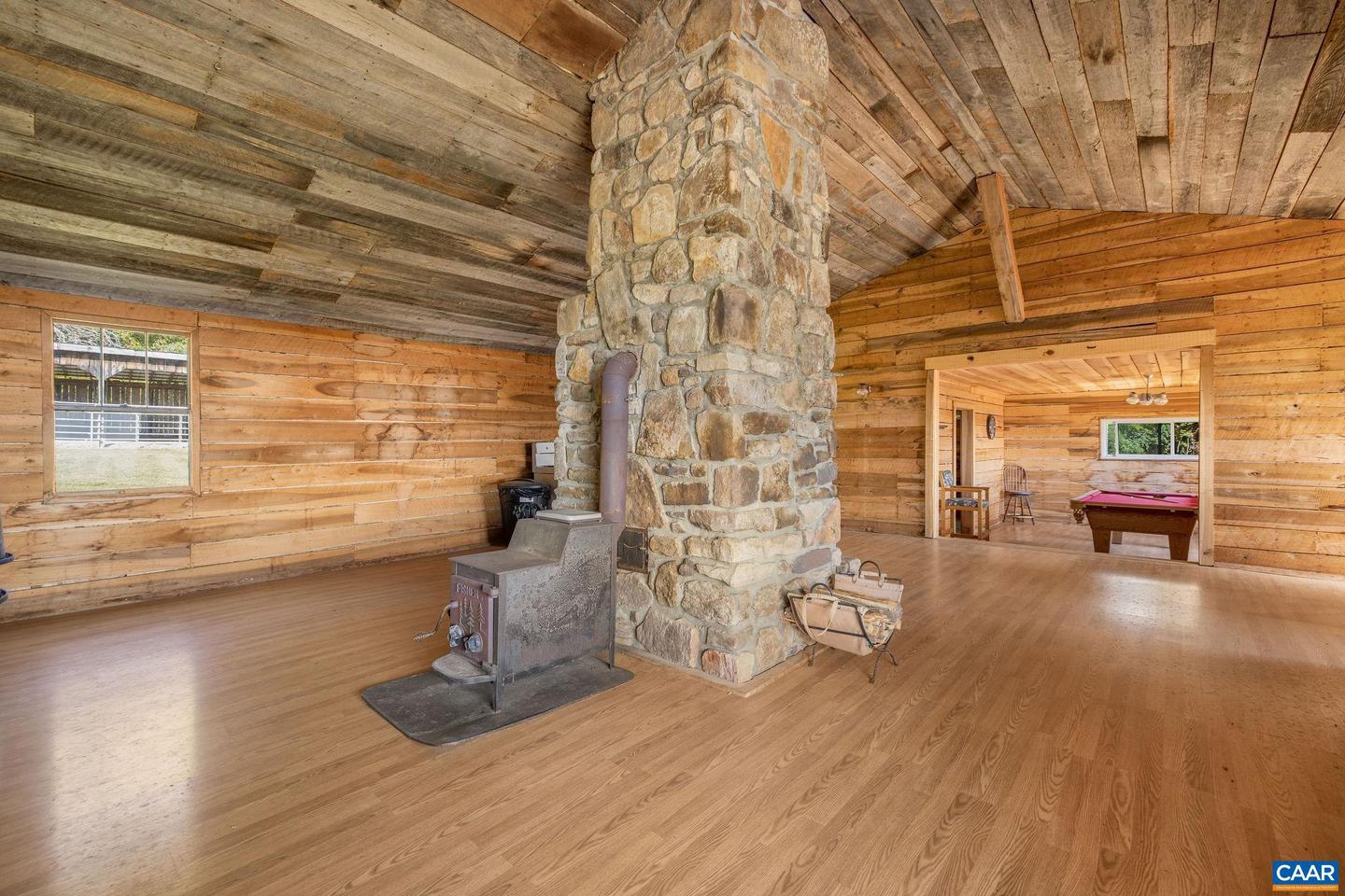 699 HENDRICKSON RD, PEMBROKE, Virginia 24136, 5 Bedrooms Bedrooms, ,3 BathroomsBathrooms,Residential,For Sale,699 HENDRICKSON RD,669395 MLS # 669395