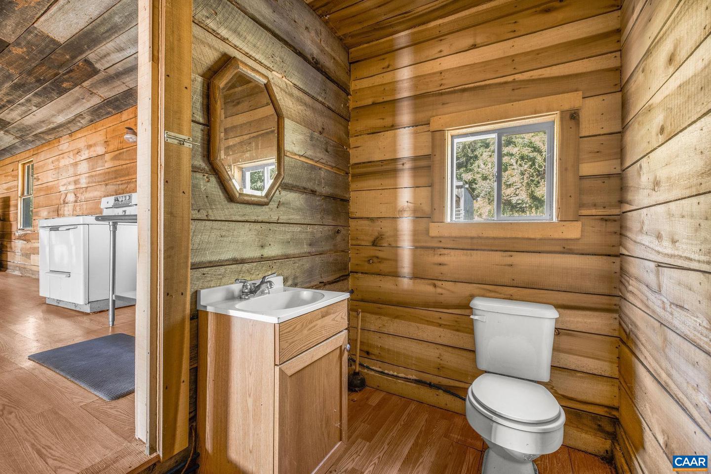 699 HENDRICKSON RD, PEMBROKE, Virginia 24136, 5 Bedrooms Bedrooms, ,3 BathroomsBathrooms,Residential,For Sale,699 HENDRICKSON RD,669395 MLS # 669395