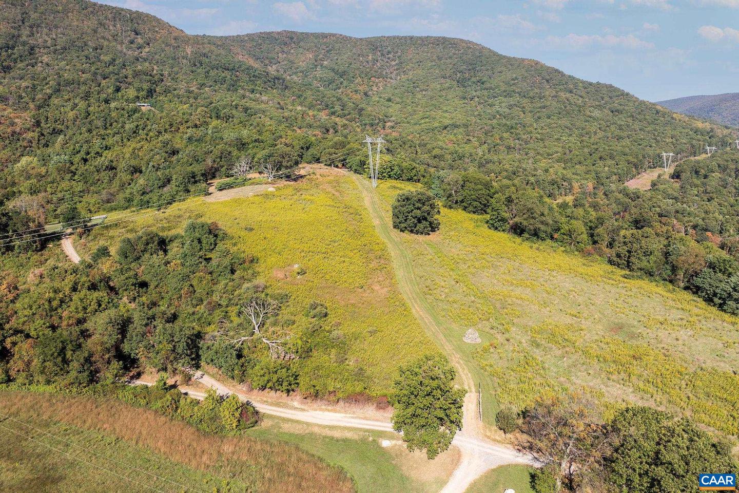 699 HENDRICKSON RD, PEMBROKE, Virginia 24136, 5 Bedrooms Bedrooms, ,3 BathroomsBathrooms,Residential,For Sale,699 HENDRICKSON RD,669395 MLS # 669395