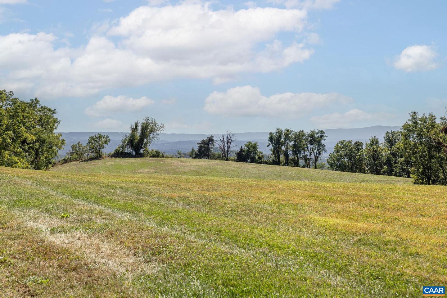 699 HENDRICKSON RD, PEMBROKE, Virginia 24136, 5 Bedrooms Bedrooms, ,3 BathroomsBathrooms,Residential,For Sale,699 HENDRICKSON RD,669395 MLS # 669395