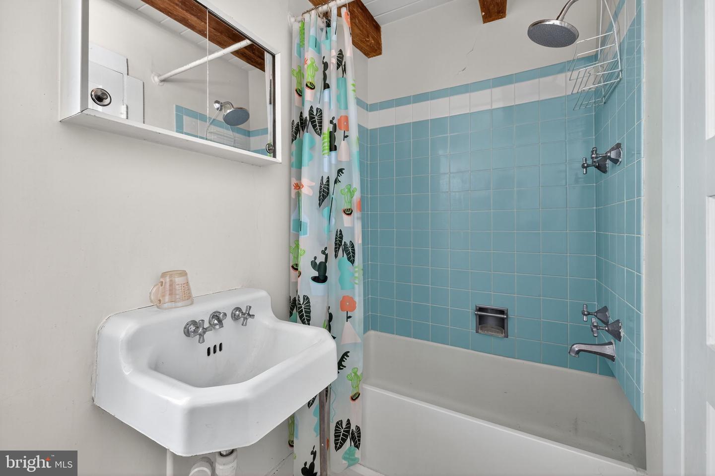 2479 ROCKLAND RD, FRONT ROYAL, Virginia 22630, 5 Bedrooms Bedrooms, ,3 BathroomsBathrooms,Residential,For Sale,2479 ROCKLAND RD,VAWR2011634 MLS # VAWR2011634 2479 ROCKLAND RD, FRONT ROYAL, Virginia 22630, 5 Bedrooms Bedrooms, ,3 BathroomsBathrooms,Residential,For Sale,2479 ROCKLAND RD,VAWR2011634 MLS # VAWR2011634