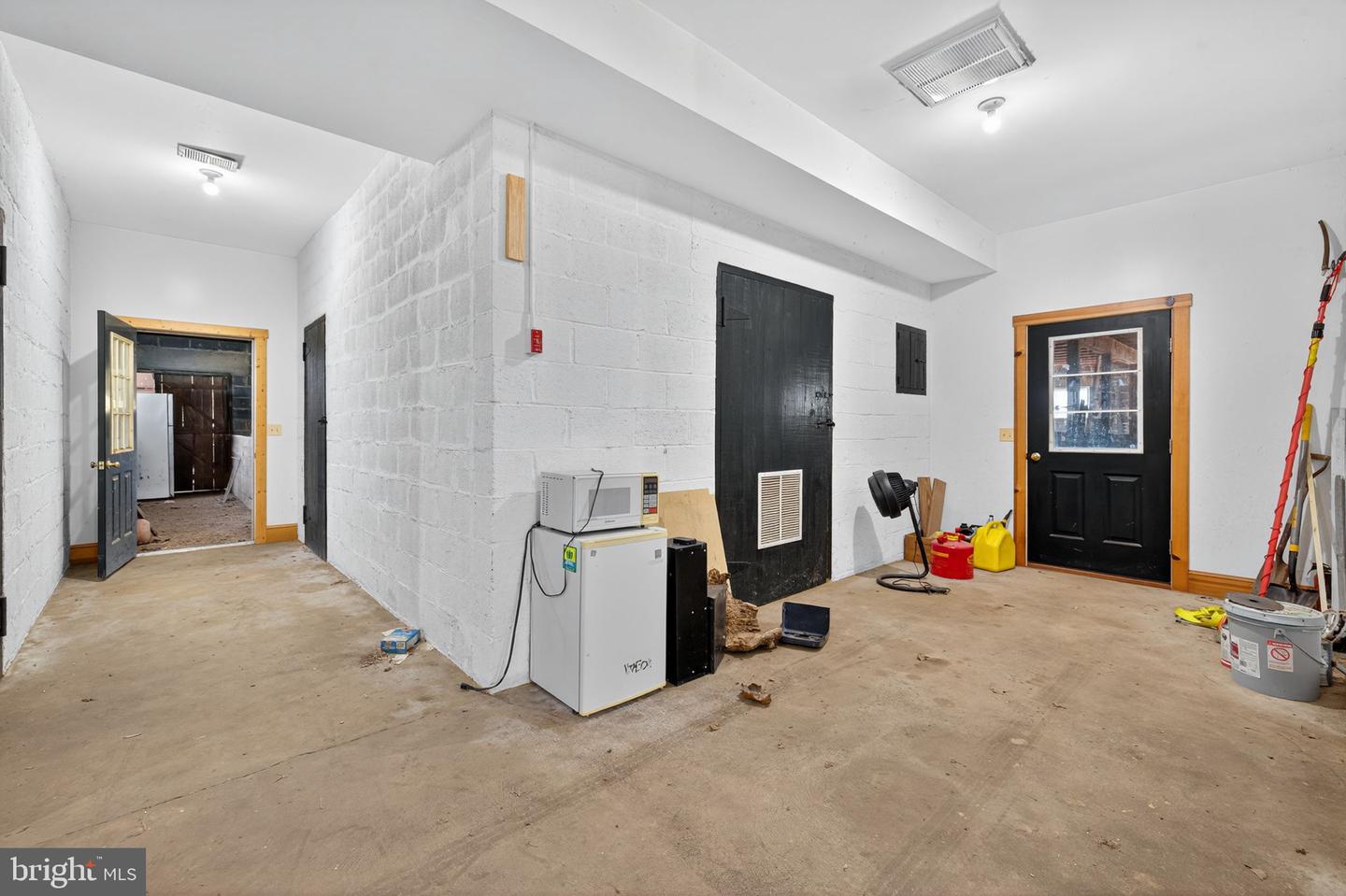 2479 ROCKLAND RD, FRONT ROYAL, Virginia 22630, 5 Bedrooms Bedrooms, ,3 BathroomsBathrooms,Residential,For Sale,2479 ROCKLAND RD,VAWR2011634 MLS # VAWR2011634 2479 ROCKLAND RD, FRONT ROYAL, Virginia 22630, 5 Bedrooms Bedrooms, ,3 BathroomsBathrooms,Residential,For Sale,2479 ROCKLAND RD,VAWR2011634 MLS # VAWR2011634