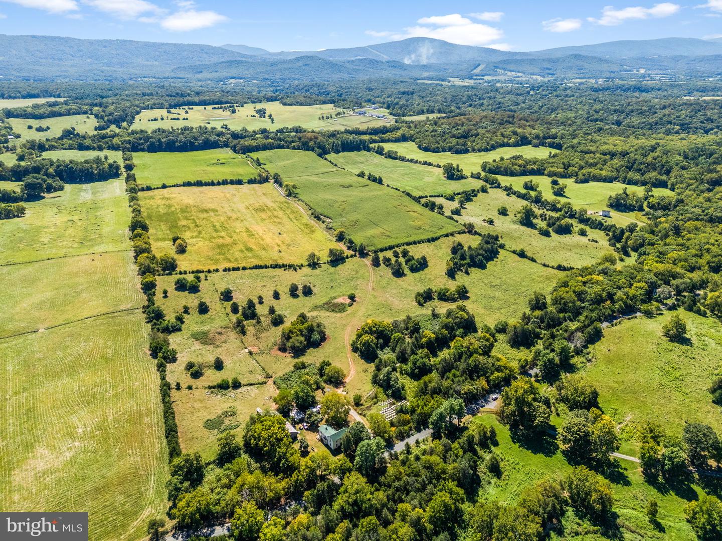 2479 ROCKLAND RD, FRONT ROYAL, Virginia 22630, 5 Bedrooms Bedrooms, ,3 BathroomsBathrooms,Residential,For Sale,2479 ROCKLAND RD,VAWR2011634 MLS # VAWR2011634 2479 ROCKLAND RD, FRONT ROYAL, Virginia 22630, 5 Bedrooms Bedrooms, ,3 BathroomsBathrooms,Residential,For Sale,2479 ROCKLAND RD,VAWR2011634 MLS # VAWR2011634