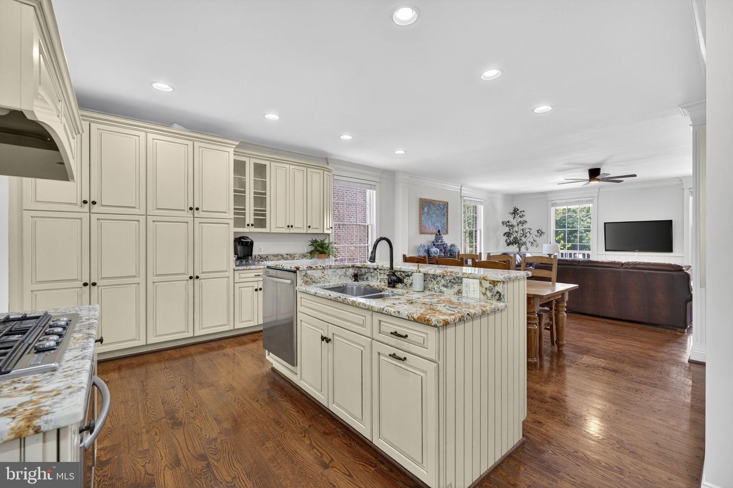 9533 HOWELLSVILLE RD, BOYCE, Virginia 22620, 4 Bedrooms Bedrooms, ,4 BathroomsBathrooms,Residential,For Sale,9533 HOWELLSVILLE RD,VACL2006100 MLS # VACL2006100 9533 HOWELLSVILLE RD, BOYCE, Virginia 22620, 4 Bedrooms Bedrooms, ,4 BathroomsBathrooms,Residential,For Sale,9533 HOWELLSVILLE RD,VACL2006100 MLS # VACL2006100