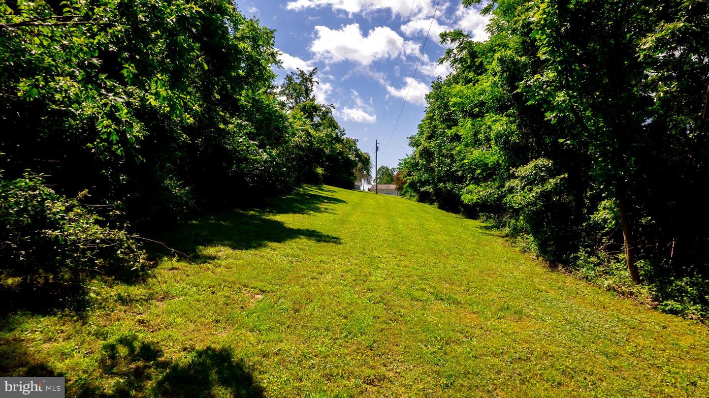 4179 FIERY RUN RD, LINDEN, Virginia 22642, 5 Bedrooms Bedrooms, ,2 BathroomsBathrooms,Residential,For Sale,4179 FIERY RUN RD,VAFQ2018488 MLS # VAFQ2018488