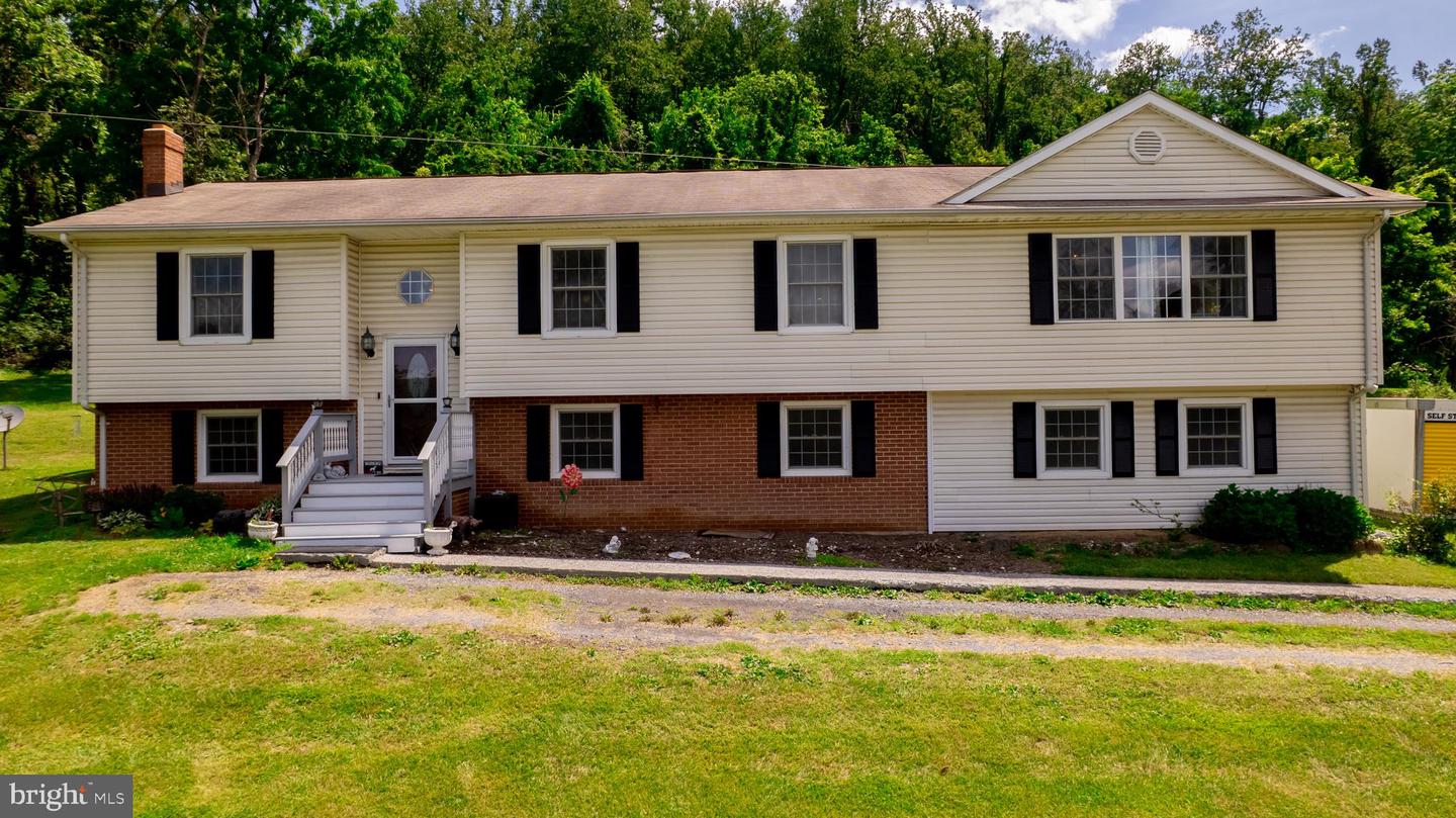4179 FIERY RUN RD, LINDEN, Virginia 22642, 5 Bedrooms Bedrooms, ,2 BathroomsBathrooms,Residential,For Sale,4179 FIERY RUN RD,VAFQ2018488 MLS # VAFQ2018488