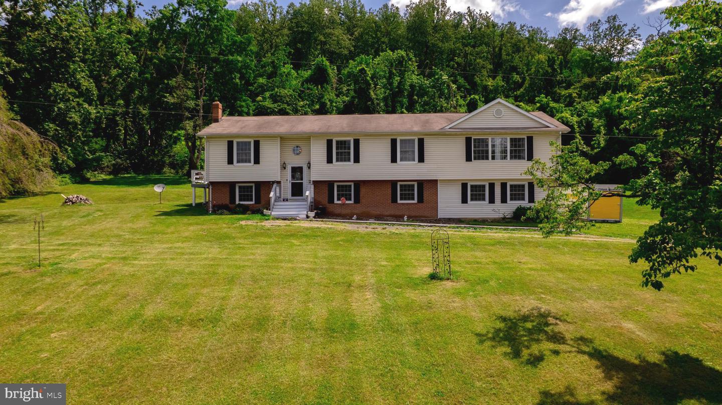 4179 FIERY RUN RD, LINDEN, Virginia 22642, 5 Bedrooms Bedrooms, ,2 BathroomsBathrooms,Residential,For Sale,4179 FIERY RUN RD,VAFQ2018488 MLS # VAFQ2018488