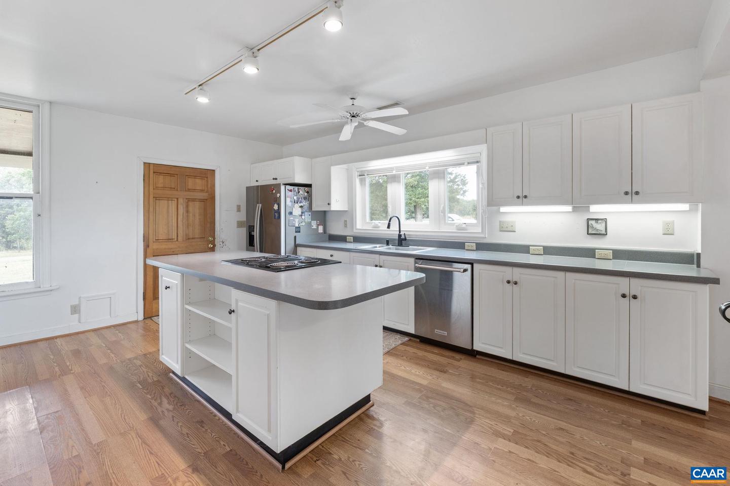 12534 HOWARDSVILLE RD, HOWARDSVILLE, Virginia 24562, 2 Bedrooms Bedrooms, ,2 BathroomsBathrooms,Residential,For Sale,12534 HOWARDSVILLE RD,669432 MLS # 669432