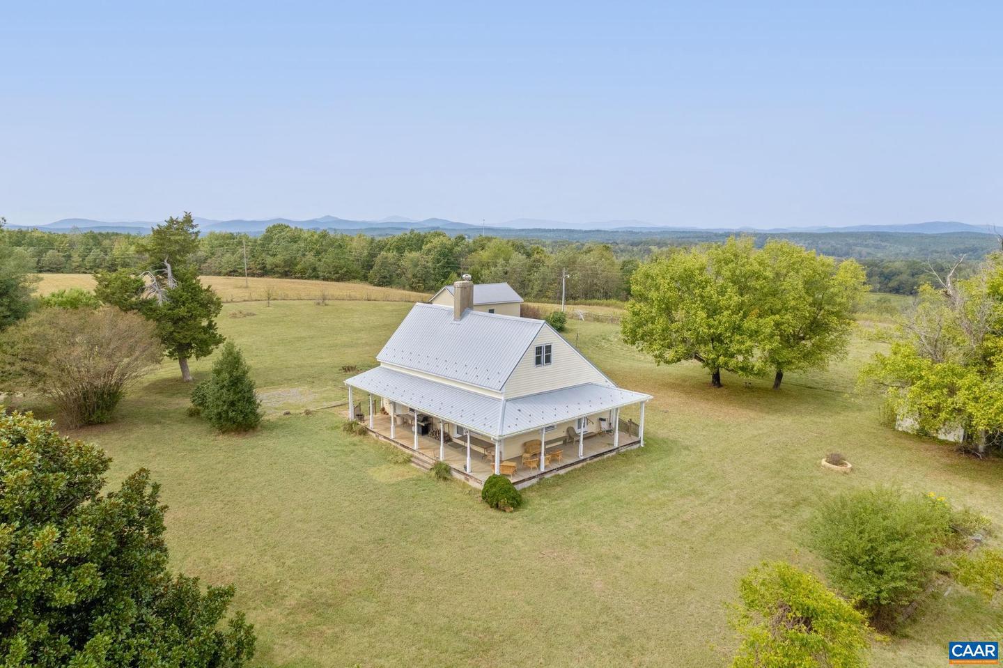 12534 HOWARDSVILLE RD, HOWARDSVILLE, Virginia 24562, 2 Bedrooms Bedrooms, ,2 BathroomsBathrooms,Residential,For Sale,12534 HOWARDSVILLE RD,669432 MLS # 669432