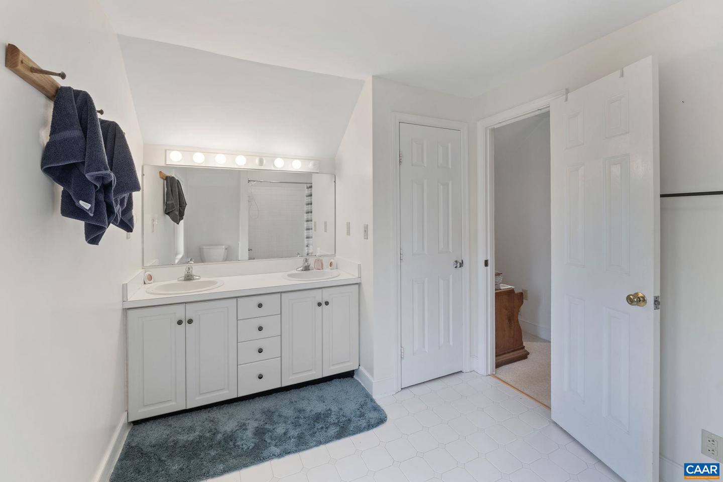 12534 HOWARDSVILLE RD, HOWARDSVILLE, Virginia 24562, 2 Bedrooms Bedrooms, ,2 BathroomsBathrooms,Residential,For Sale,12534 HOWARDSVILLE RD,669432 MLS # 669432