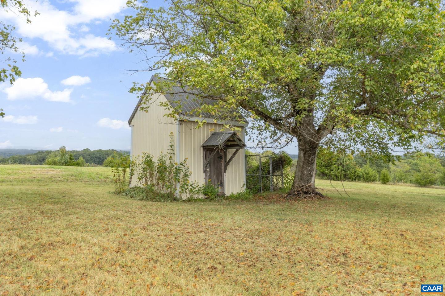 12534 HOWARDSVILLE RD, HOWARDSVILLE, Virginia 24562, 2 Bedrooms Bedrooms, ,2 BathroomsBathrooms,Residential,For Sale,12534 HOWARDSVILLE RD,669432 MLS # 669432