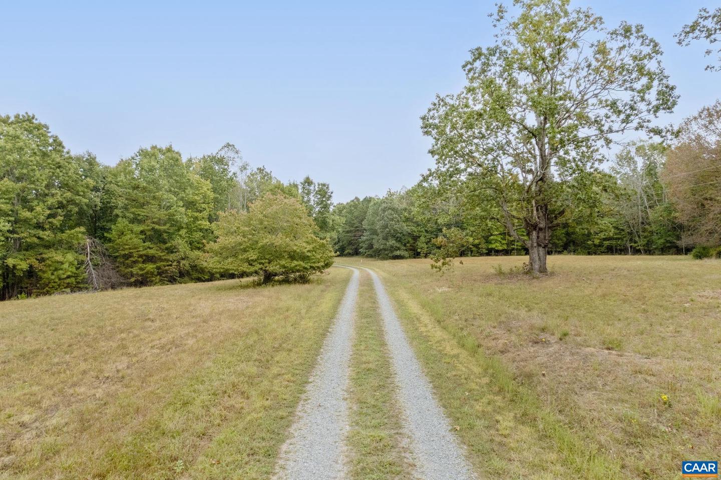 12534 HOWARDSVILLE RD, HOWARDSVILLE, Virginia 24562, 2 Bedrooms Bedrooms, ,2 BathroomsBathrooms,Residential,For Sale,12534 HOWARDSVILLE RD,669432 MLS # 669432