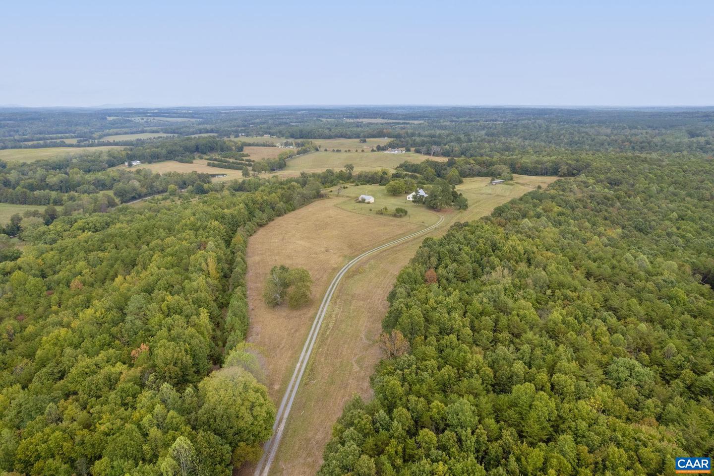 12534 HOWARDSVILLE RD, HOWARDSVILLE, Virginia 24562, 2 Bedrooms Bedrooms, ,2 BathroomsBathrooms,Residential,For Sale,12534 HOWARDSVILLE RD,669432 MLS # 669432